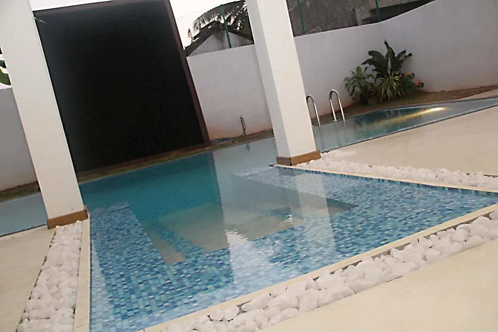 Binnacle Negombo Guest house